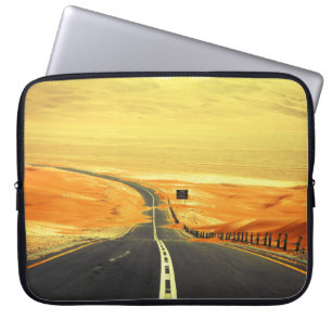 Liwa Oasis Asphalt Road, Dunes. Laptop Sleeve