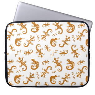 Lizards and chameleons seamless pattern laptop sleeve