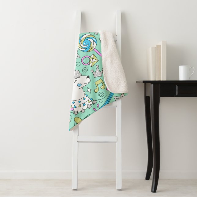 llama pattern 2 sherpa blanket (In Situ)