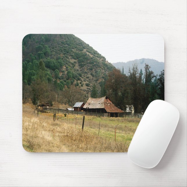 Llama Ranch........ Mouse Pad (With Mouse)