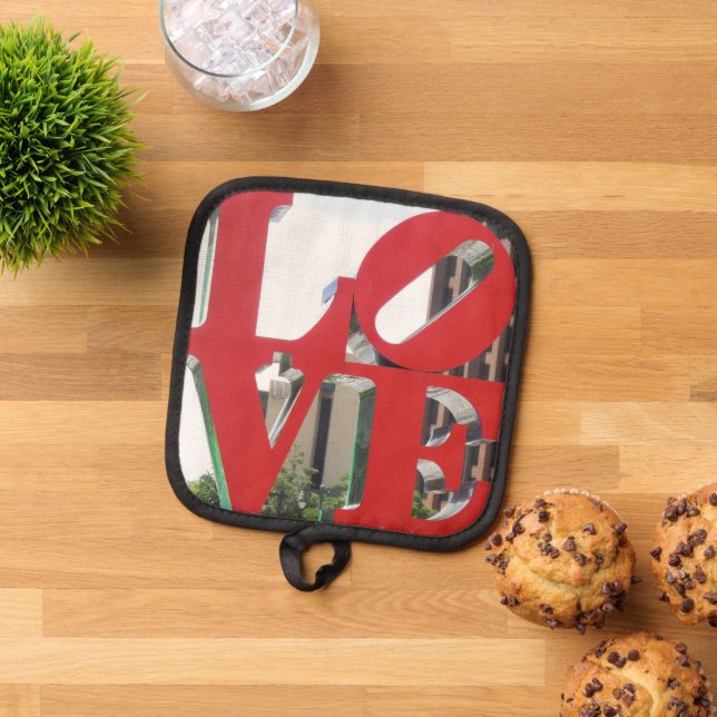 LO VE Love Park Philadelphia Photo Pot Holder (Top Down)