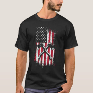 Logger Lumberjack American Flag Axe Throwing Hatch T-Shirt