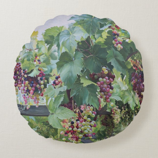 Loire Valley Vineyard – French Grape Painting Round Cushion (Front)