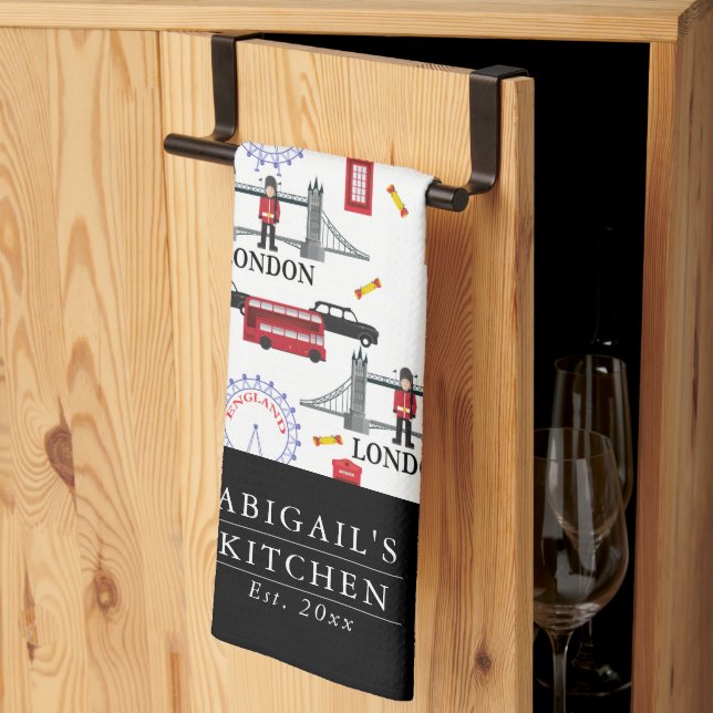 London England Queens Guard English Pattern Tea Towel (Thirds Fold)