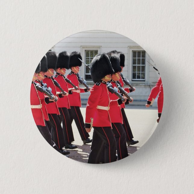 London Guards 6 Cm Round Badge (Front)