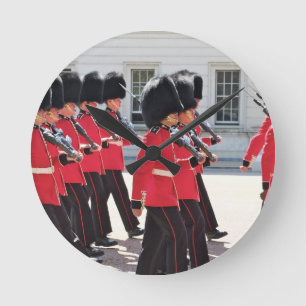 London Guards Round Clock