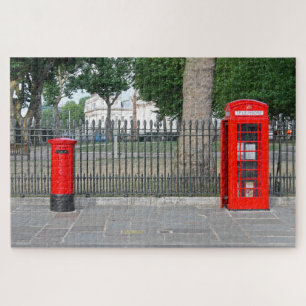 London phone booth & postbox jigsaw puzzle