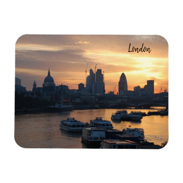 London - River Thames at sunrise Magnet (Horizontal)