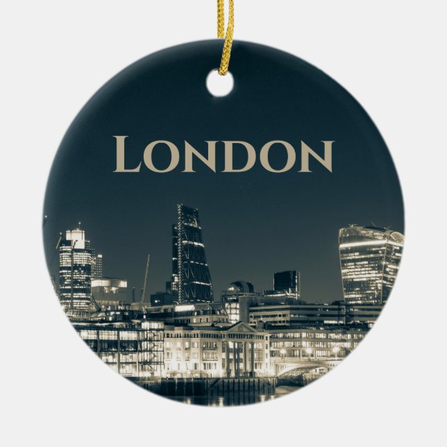 London Skyline Panorama Urban Souvenir Gift Ceramic Ornament (Front)
