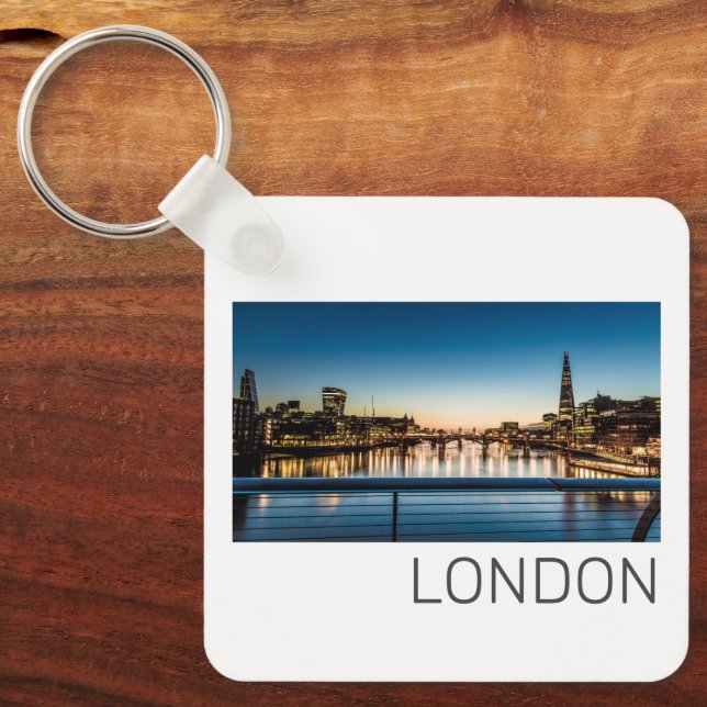 London Uk Skyline United Kingdom England Souvenir Key Ring (Front)