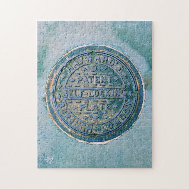 London Utility Cover - 11x14 - 252 pcs. Jigsaw Puzzle (Vertical)