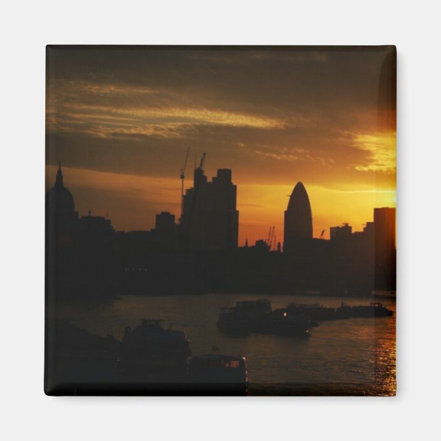 London - Waterloo Sunrise Magnet (Front)