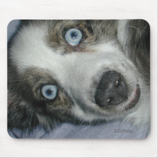 Look into my eyes! mouse pad