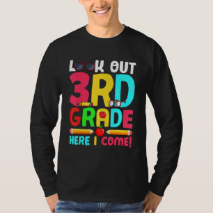 Look Out Third Grade Cute Sunglasses Teacher Stud T-Shirt