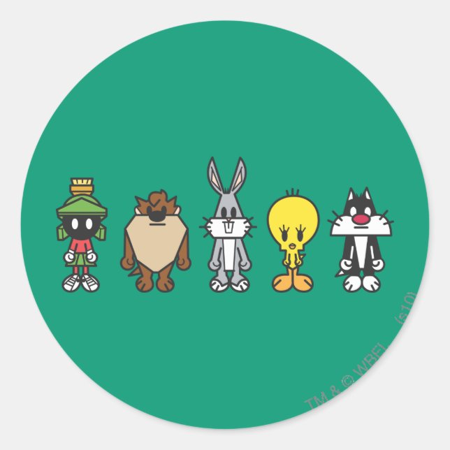 LOONEY TUNES™ Group Photo Op Classic Round Sticker (Front)