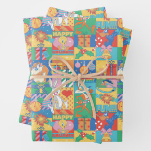 LOONEY TUNES™   Happy Holidays Christmas Pattern Wrapping Paper Sheet