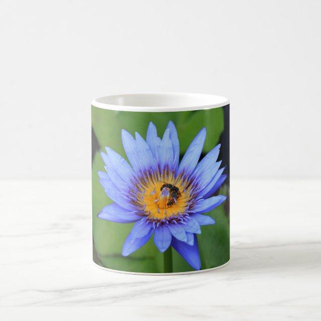 Lotus flower coffee mug (Center)