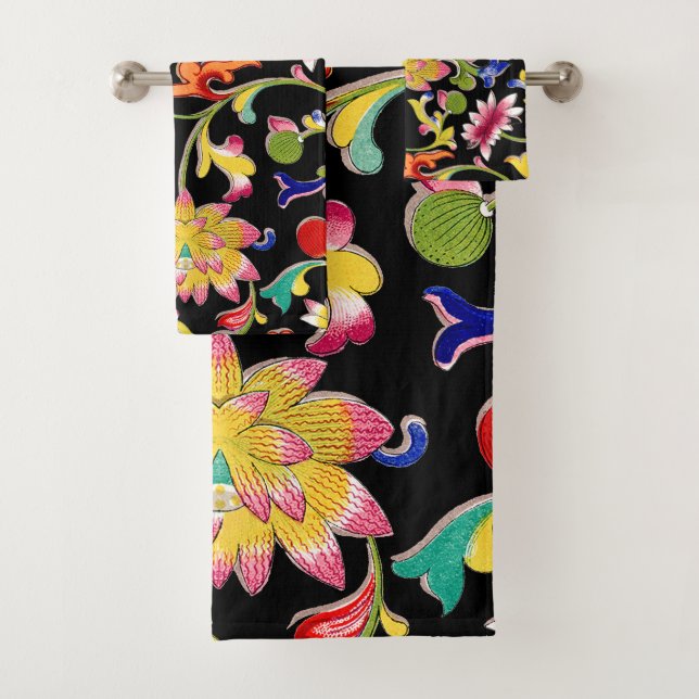 Lotus Flowers and Vine Bath Towel Set (Insitu)