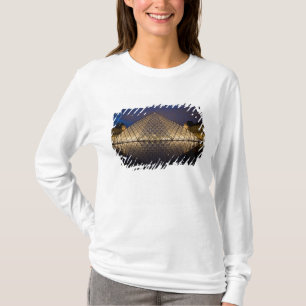 Louvre Pyramid by the architect I.M. Pei at T-Shirt