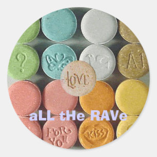 "Love" aLL tHE RAVe Classic Round Sticker