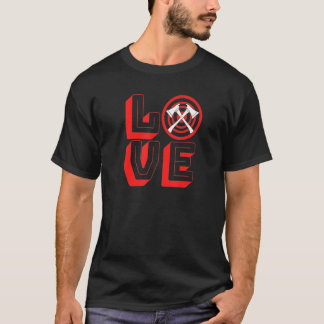 Love Axe Throwing Graphic T-Shirt
