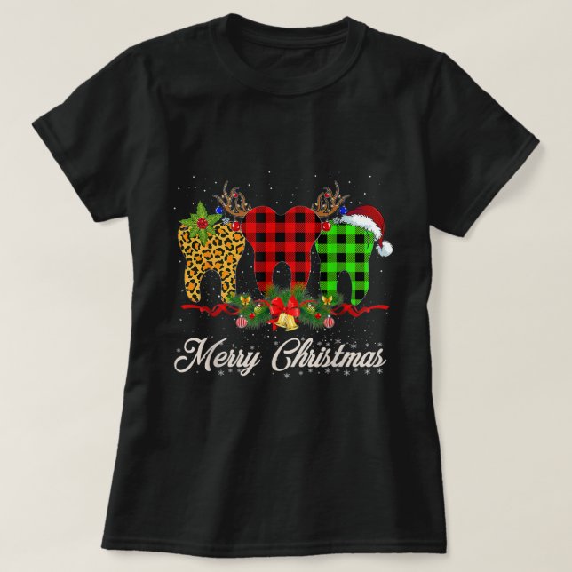 Love Christmas Tree Stethoscope Nurse Christmas T- T-Shirt (Design Front)