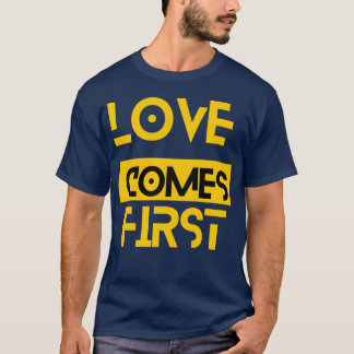 Love comes first boy T-Shirt