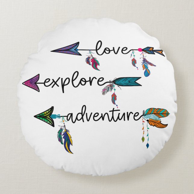 Love Explore Adventure Arrow Tribal Boho Design Round Cushion (Front)