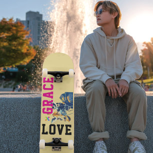 LOVE × GIRAFFE - Custom Skateboard