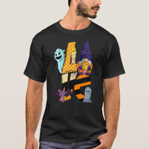 Love Halloween Gnomes Spooky Pumpkin Trick Or Trea T-Shirt