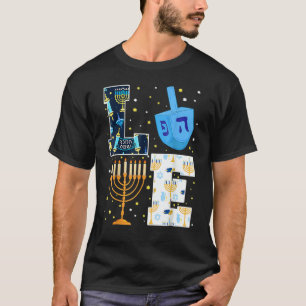 LOVE Hanukkah Decorations Dreidel Menorah 2022 Cha T-Shirt