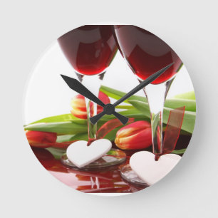 LOVE HEARTS ROUND CLOCK