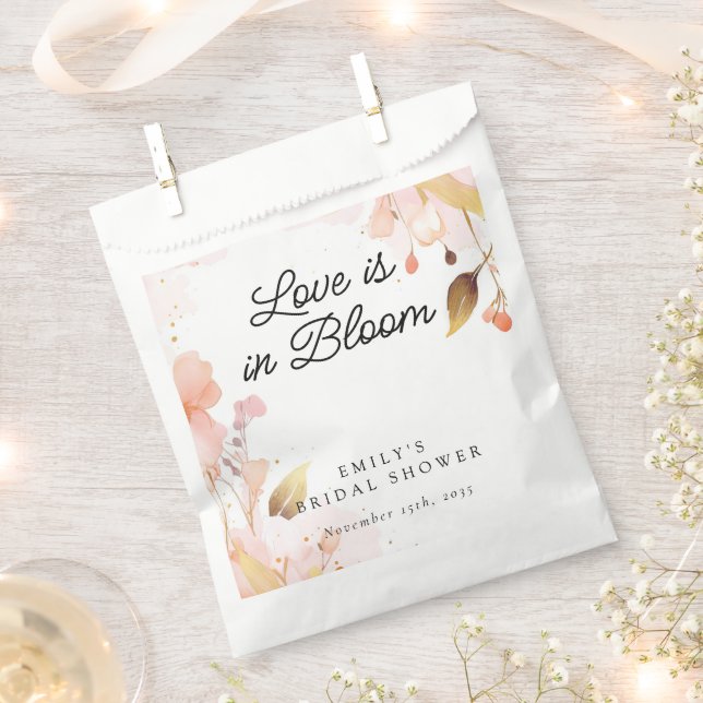 Love in Bloom Bridal Shower Favour Bag (Clipped)