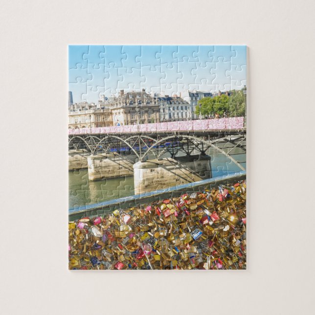 Love in Paris Jigsaw Puzzle (Vertical)