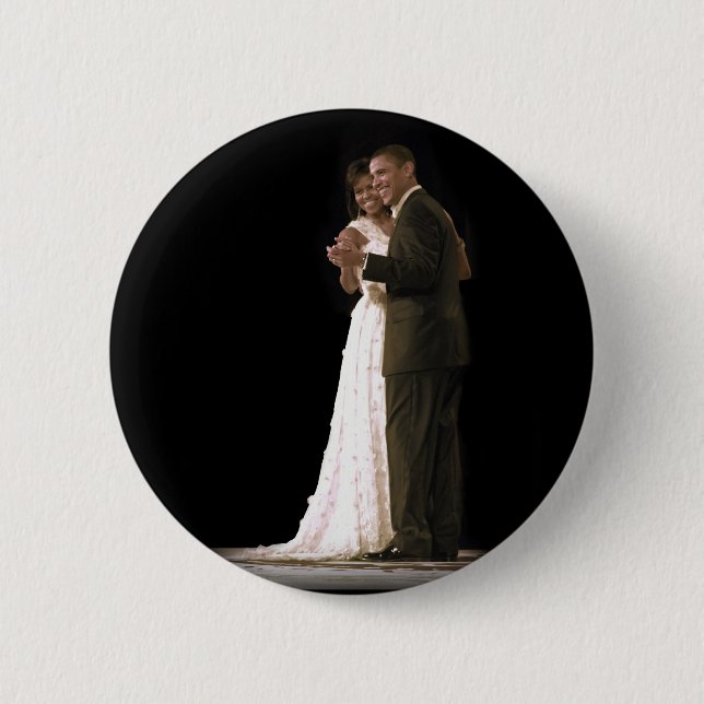 Love is in the Air, The First Couple Dancing 6 Cm Round Badge (Front)