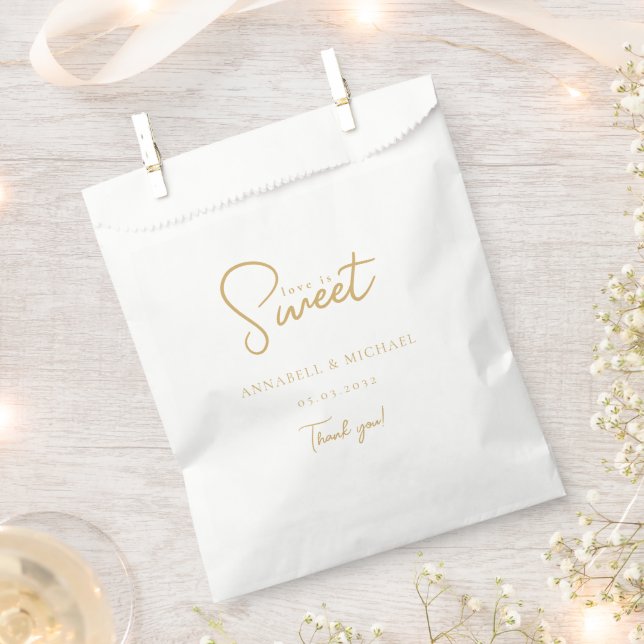 Love is Sweet! Elegant, Simpel, Wedding Favour Bag (Clipped)