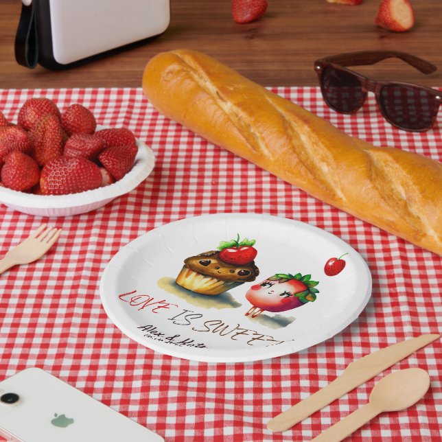 Love is Sweet Paper Plate (Picnic)