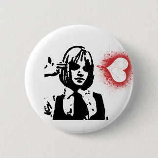 Love Kills 6 Cm Round Badge