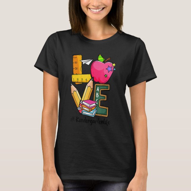 Love Kindergarten Squad Teacher Back To School Tea T-Shirt (Front)