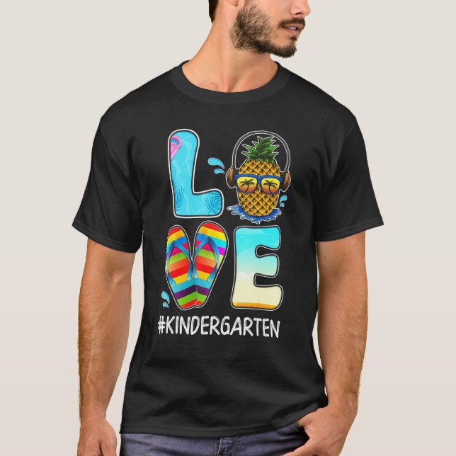 Love Kindergarten Teacher Life Chritsmas In July S T-Shirt (Front)