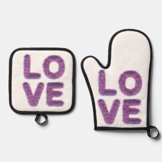 love Kitchen & Dining > Table & Kitchen Linens > O Oven Mitt & Pot Holder Set