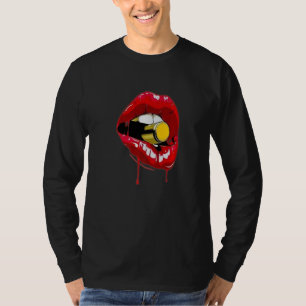 Love Lips Mouth Red Heart Rose Cool Classic Tooth T-Shirt