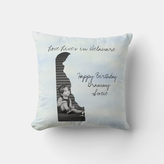 Love Lives In Delaware State Shaped Custom Photo Cushion (Front)