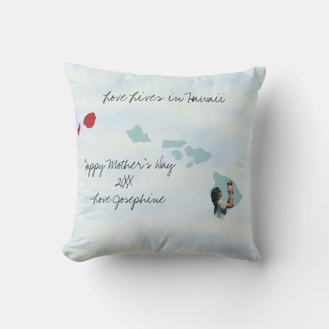 Love Lives In Hawaii State Shaped Custom Photo Cushion (Front)