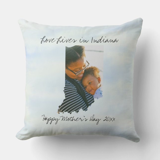 Love Lives In Indiana State Shaped Custom Photo Cushion (Front)