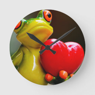 Love Me....I'm Lonley Round Clock