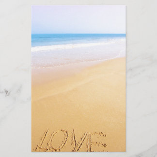 Love on the sand, photo