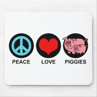 Love Piggies Mousepad