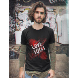 Love Sucks, Anti Valentine's Day Style Gothic T-Shirt