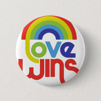 Love Wins 6 Cm Round Badge